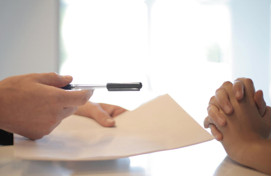 Insurance agent image
